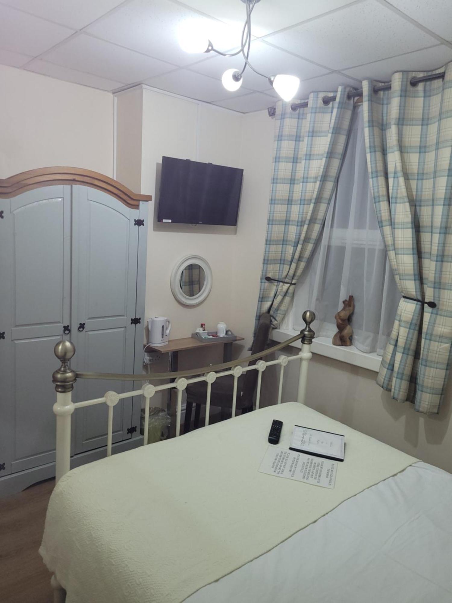J'S Mayfair Guest House Blackpool Buitenkant foto