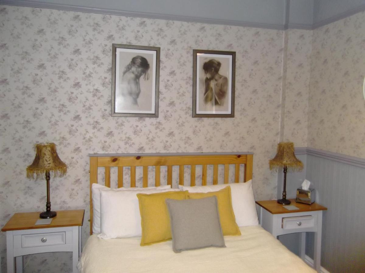 J'S Mayfair Guest House Blackpool Buitenkant foto